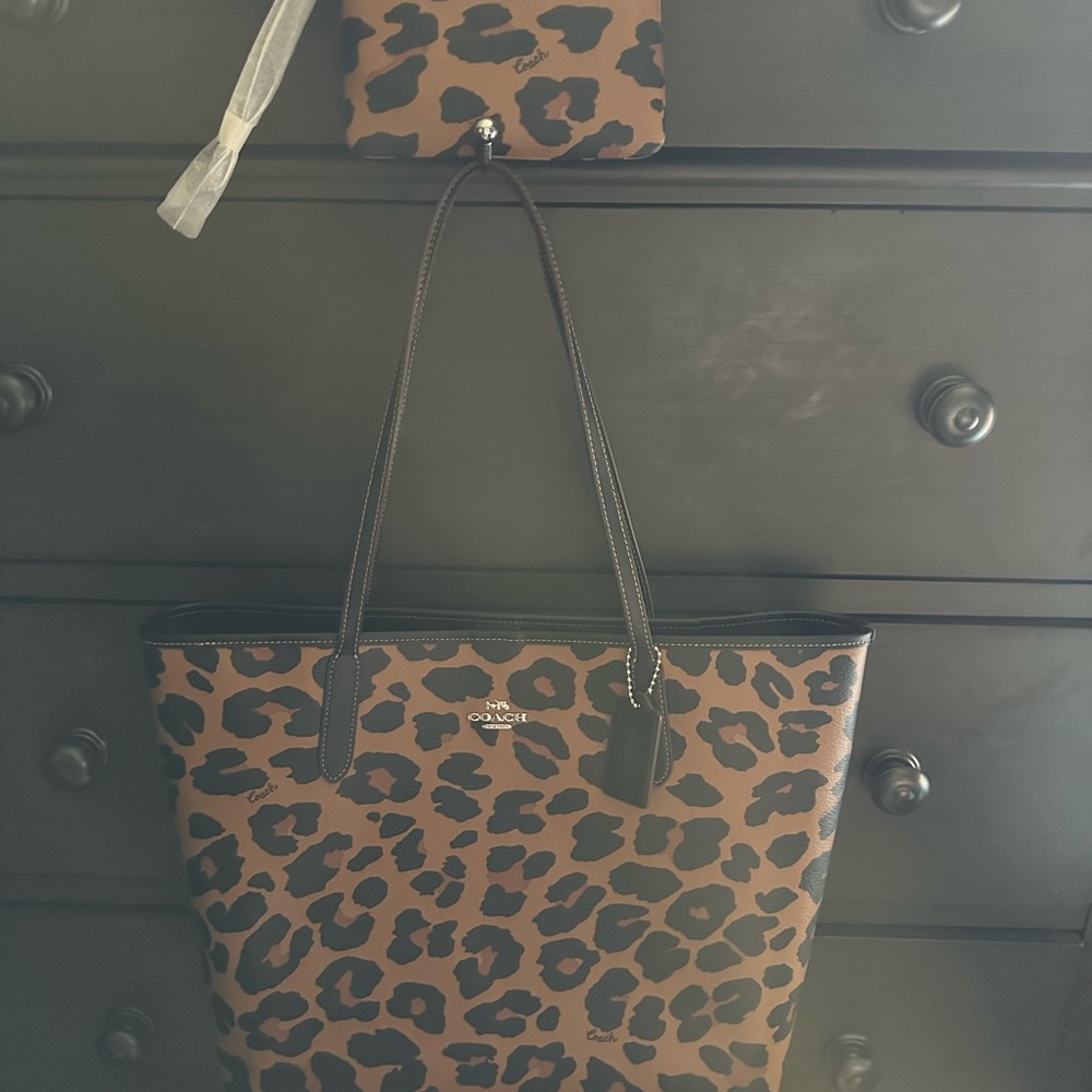 Coach Tan and Black Leopard shoulder bag Tote